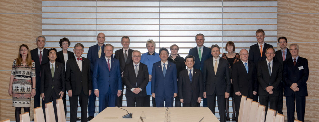 Gruppenfoto-Mit-MP-Abe