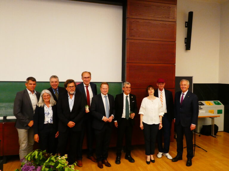 Bundespräsident a.D. Wulff hält Laudatio zur Verleihung des Immanuel-Kant-Weltbürgerpreises